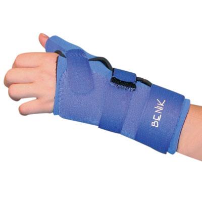 W-313 Thermoplastic Wrist Support with Thumb